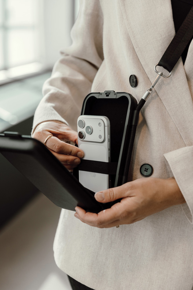 Swiss Peak OSLO RCS Hartschalen-Schutzetui für Mobilgeräte